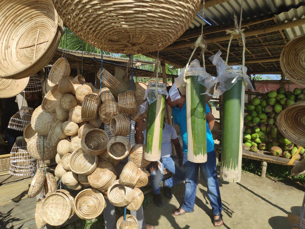 いやげ物も竹で作るよ！！ 竹細工の国アッサムとインド東北部 インド大好き！ティラキタブロ グ