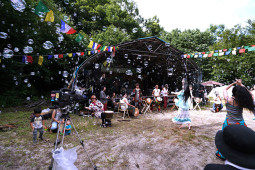 福島のヒッピーコミューン 獏原人村と満月祭2020